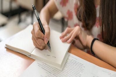 国外学历报考菲律宾永恒大学国际硕士容易通过吗？